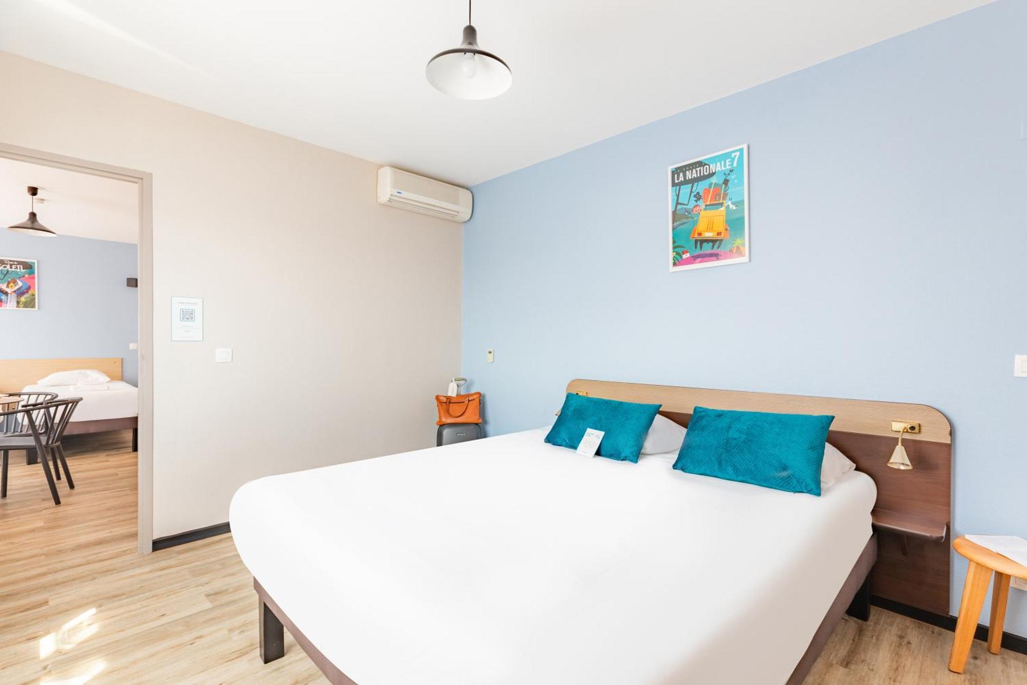 อัปปาร์ต ซิตี้ มงเตลิมาร์ Aparthotel ภายนอก รูปภาพ